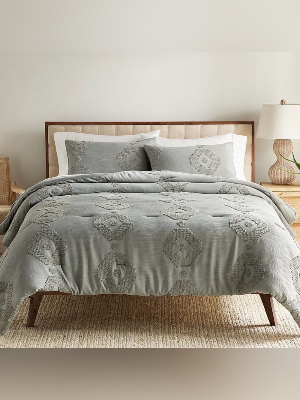 New Sonoma Sage Green Textured Comforter Set Verona Tufted Shams